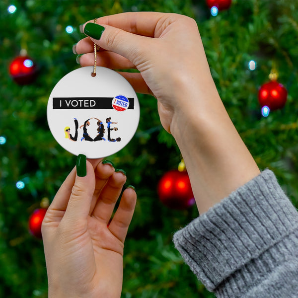 I VOTED JOE - 2BK - Round Ceramic Ornaments