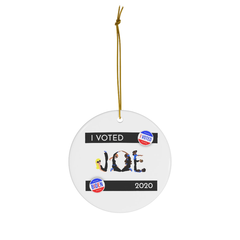 I VOTED JOE - 2BK - Round Ceramic Ornaments
